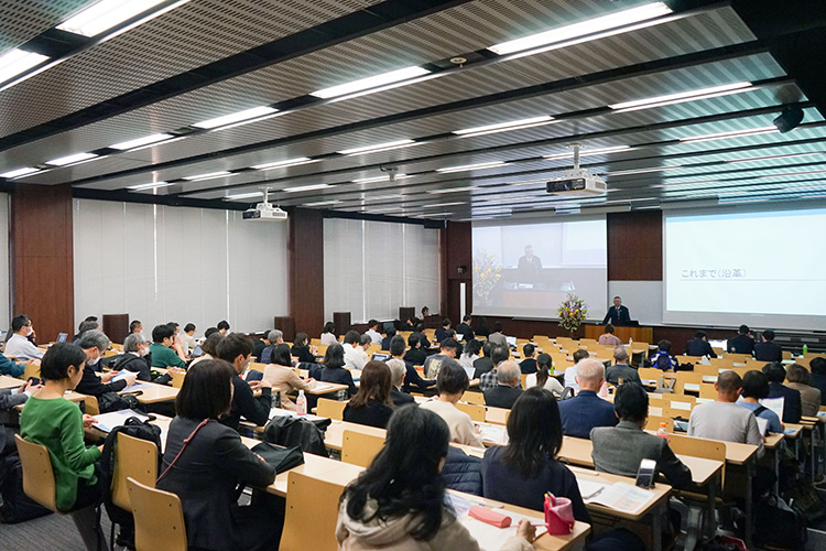 東京キャンパス社会人大学院シンポジウムを開催