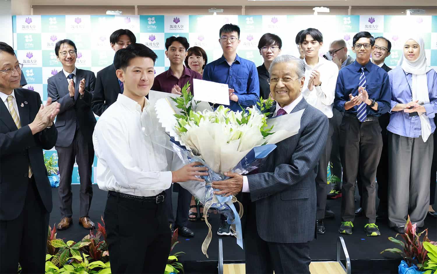 Former Prime Minister of Malaysia Tun Dr. Mahathir Visits the University of Tsukuba, Malaysia (UTMy）