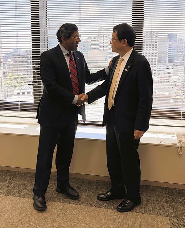 President NAGATA Holds Talks with Ohio State Provost 