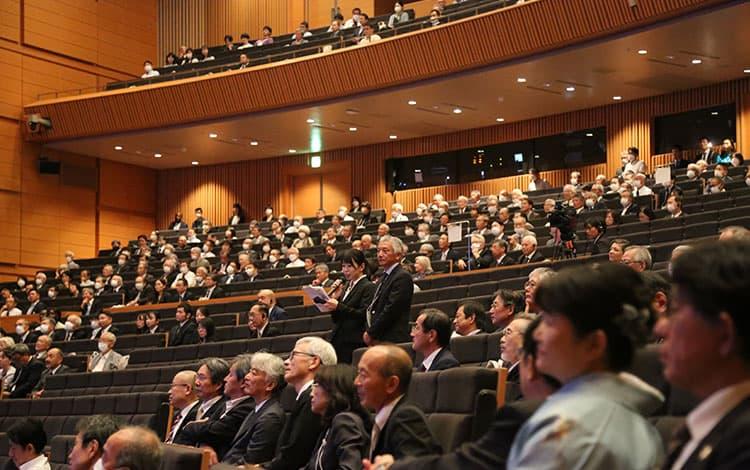 創基151年開学50周年記念式典