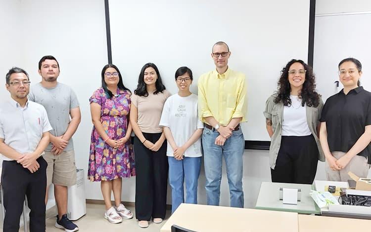 閉講式後の集合写真