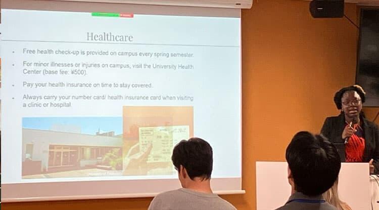 交流の様子の写真 or 写真