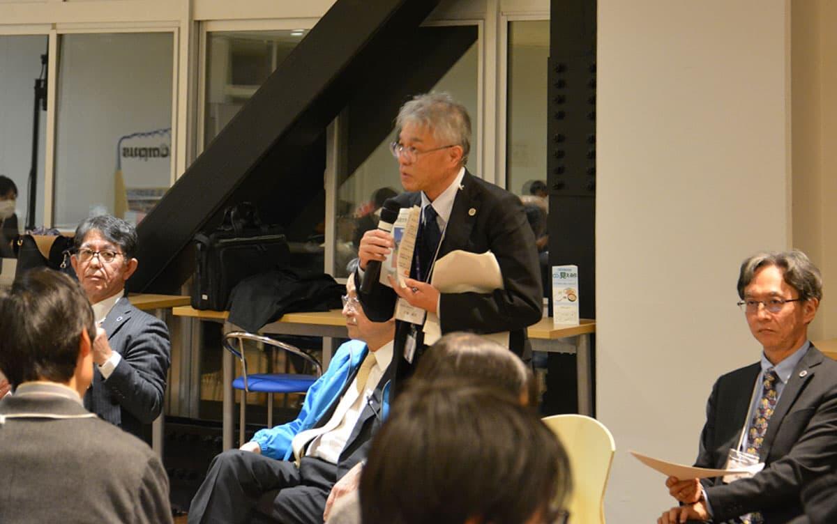 写真:交流会の様子