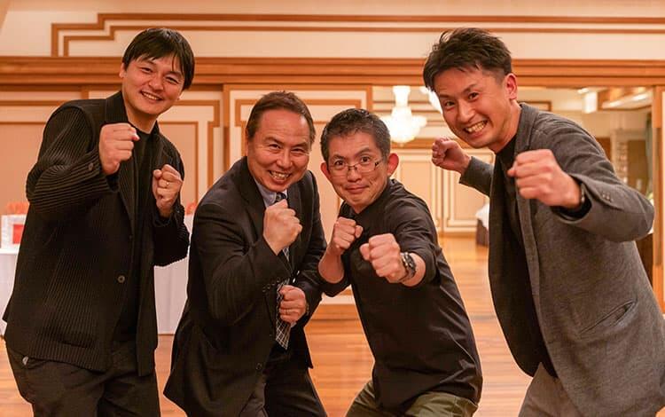 交流の様子  写真