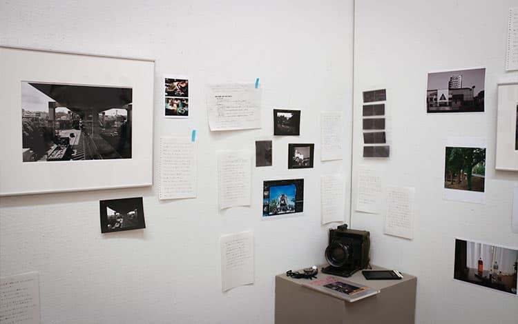 写真展の写真 or 写真